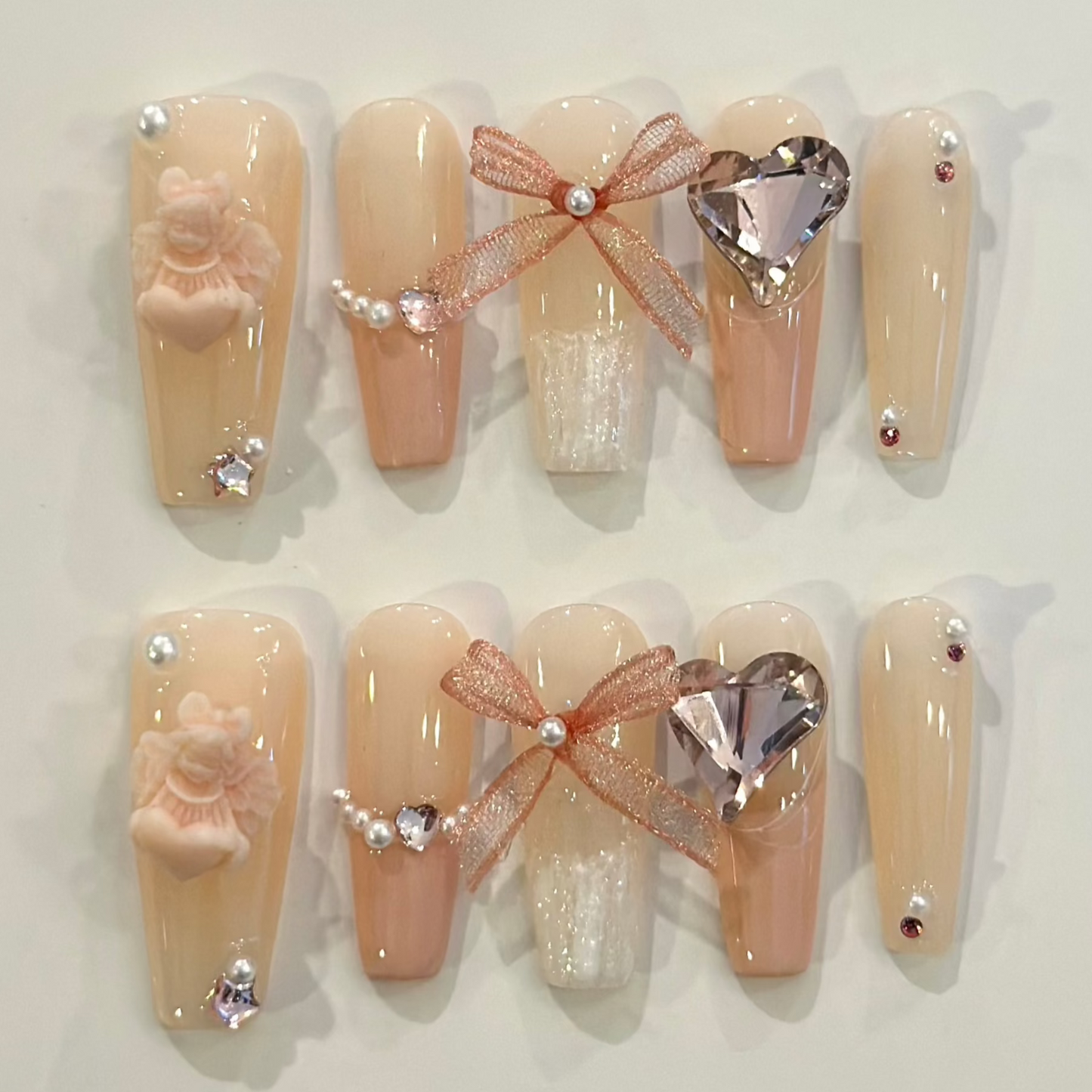 HEAVENLY PINK | handmade press on nails