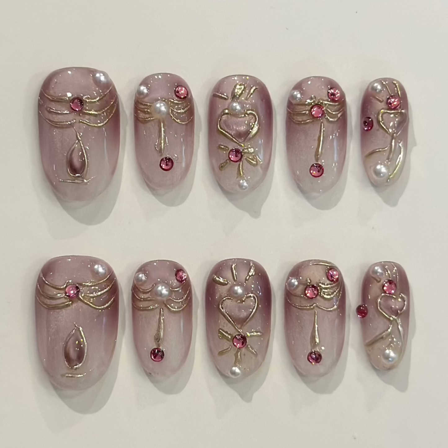 PINK SACRED HEART | handmade press on nails