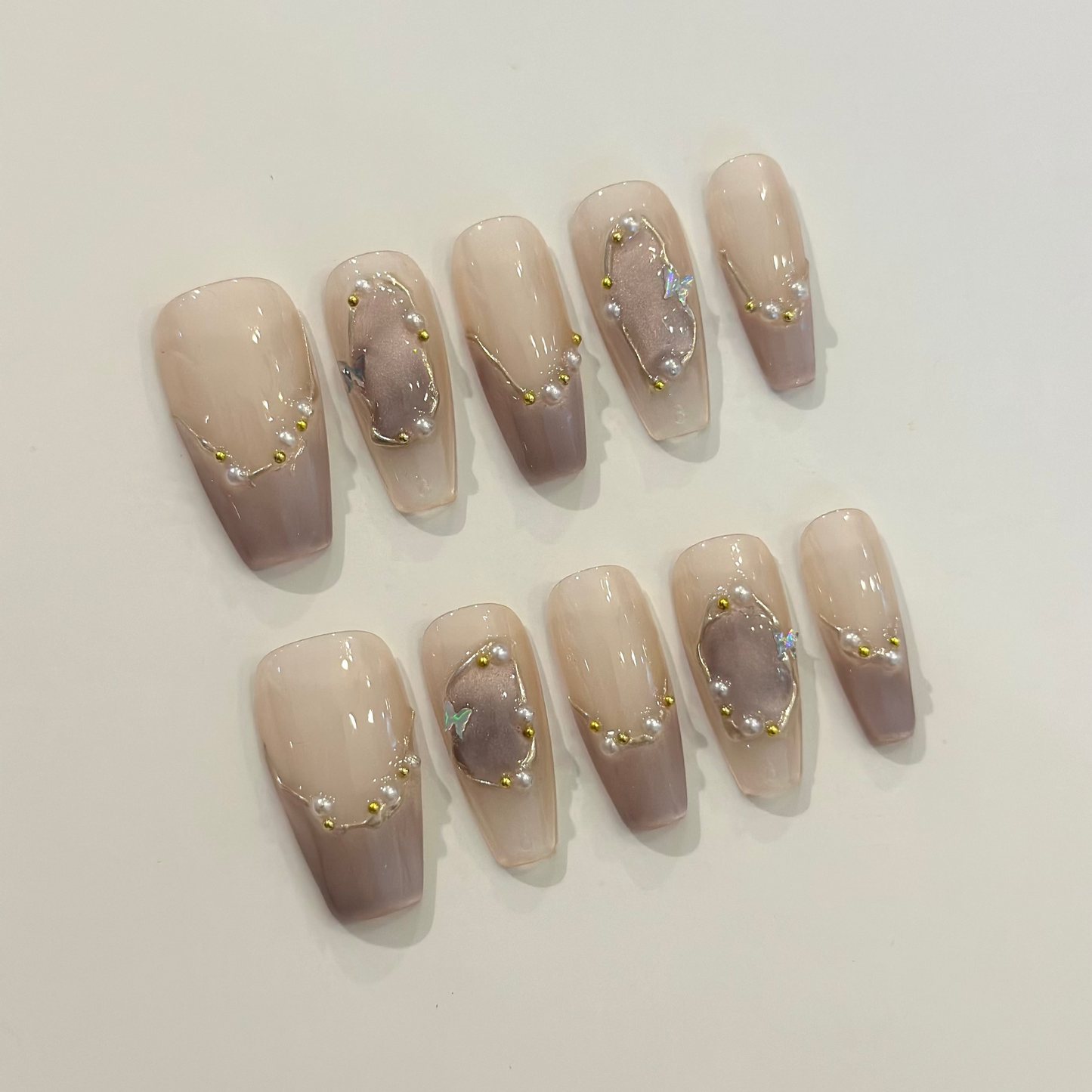 FRENCH PURPLE BUTTERFLY | handmade press on nails