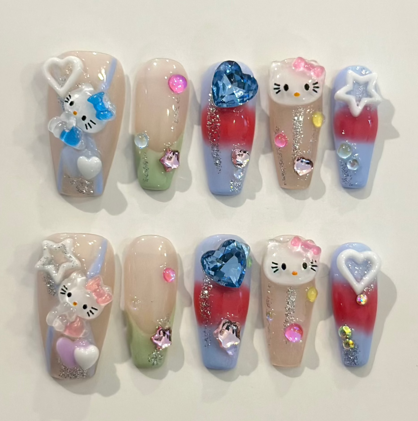 KITTY PARADISE | uñas press on hechas a mano