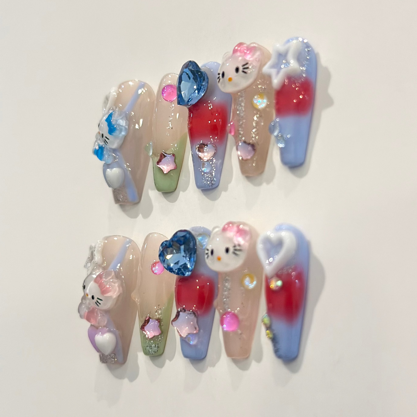 KITTY PARADISE | uñas press on hechas a mano