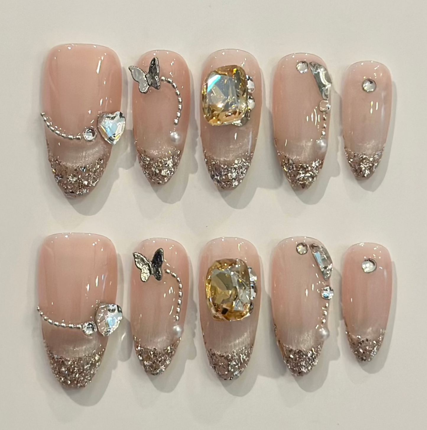 SPARKLING FRENCH | uñas press on hechas a mano