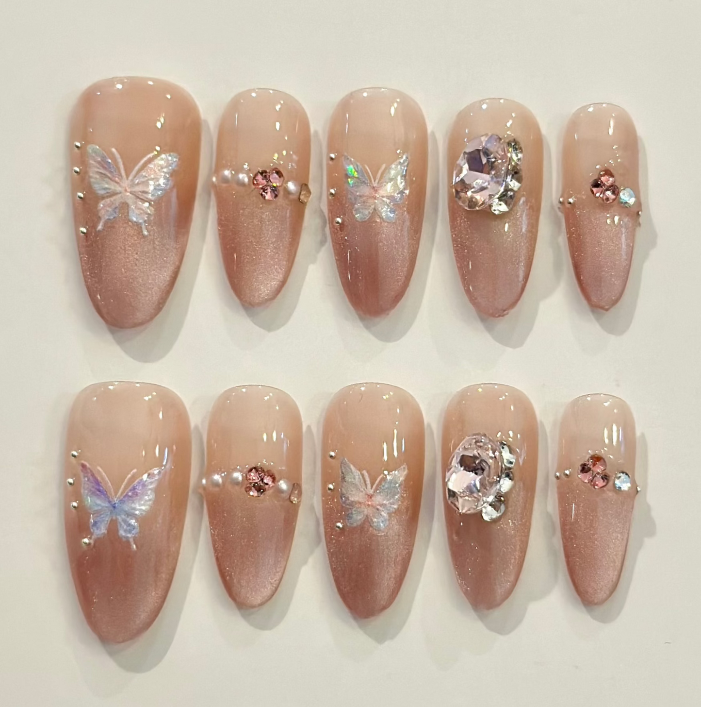 PINK CAT EYE BUTTERFLY GEMS | uñas press on hechas a mano