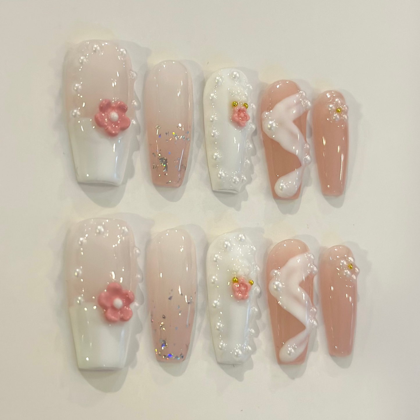 PINK FLORAL PEARLS | uñas press on hechas a mano