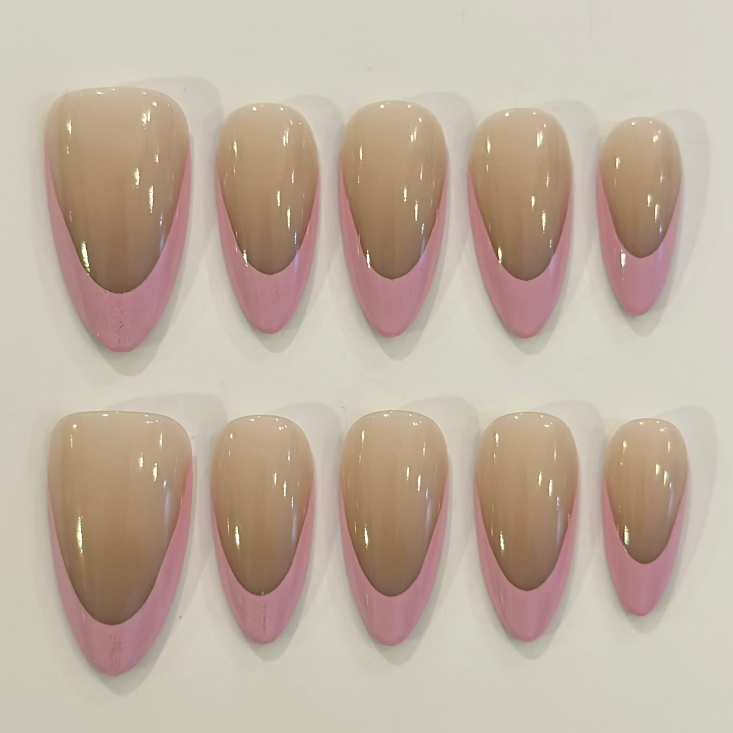 CLASSIC PINK FRENCH | uñas press on hechas a mano